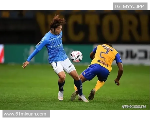 清水鼓动与晃冈萨的激烈对决揭示了日本足球的竞争魅力与战术智慧
