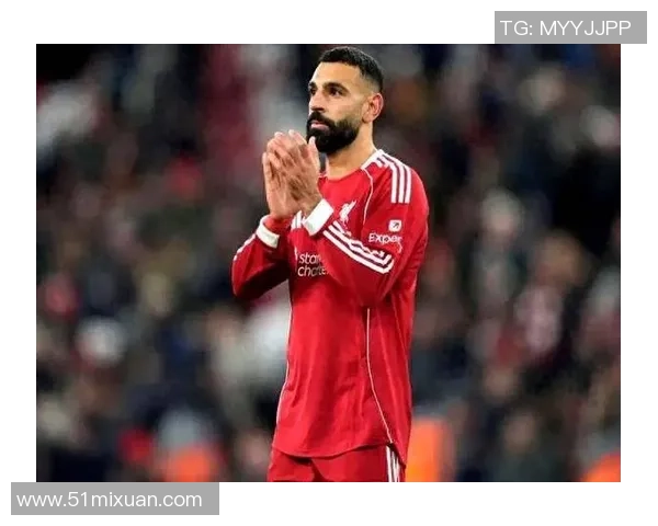 萨拉赫带领球队勇闯新高峰展现足球天赋与领导力的完美结合